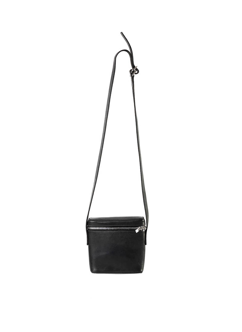hide-m | GUIDI C3 Small Zip Shoulder Bag, black kangaroo leather